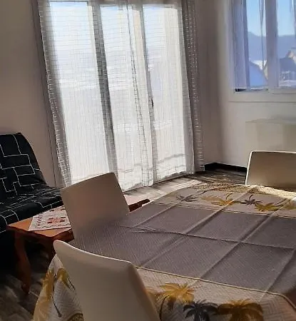 Au Pied De La Montagne De Ceuse Apartment *